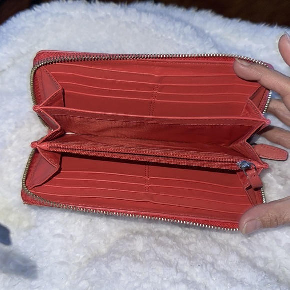 Coach signature brown/tan monogram long wallet with coral details π - Picture 7 of 10